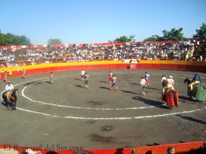 corrida-cuatro-de-octubre-Ahuacatlan