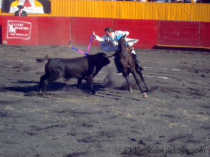 rejoneador-corrida-en-Ahuacatlan