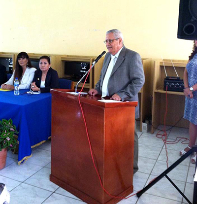 El Dr. Juan Manuel Tovar Martínez se retira de la universidad tras 40 años de servicio.    