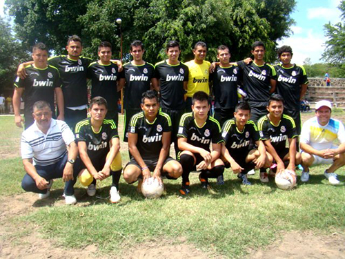 Gana Real España Torneo de Barrios en Ahuacatlán