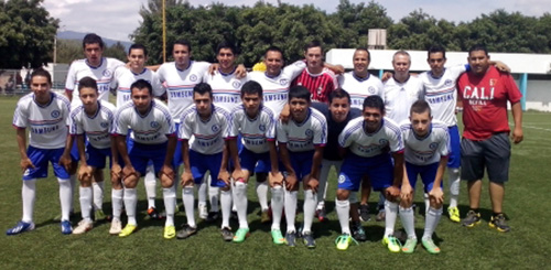 En la gráfica vemos a los jugadores del Barrio del Chaleco, que clasificó con ciertos apuros a los cuartos de final