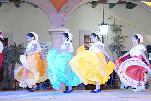Múltiples y variados eventos culturales en Feria de Ahuacatlán