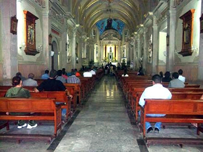 Alba, misa, chirimía