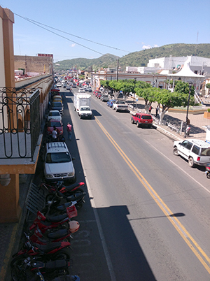 Parque vehicular en Ixtlán