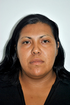 50 años de prisión a mujer que acuchilló a embarazada