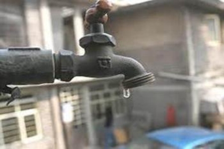 Suspenderán servicio de agua a morosos de Ahuacatlán