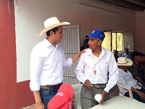 ¡Con los campesinos me la rajo!: Mario Villarreal