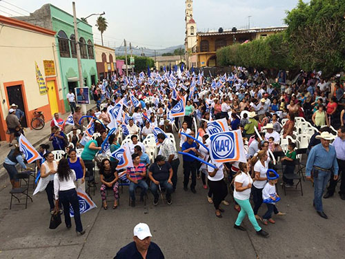 Panistas de la zona sur, tristes por la derrota
