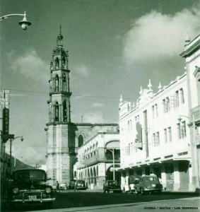 Avenida México, 1952 aproximadamente 