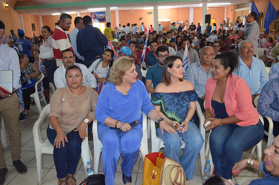 Ricardo Anaya inyecta vitalidad a aspirantes del PAN en Nayarit