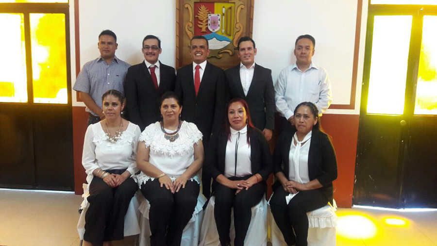 Toma protesta Carlos Carrillo como presidente de Jala