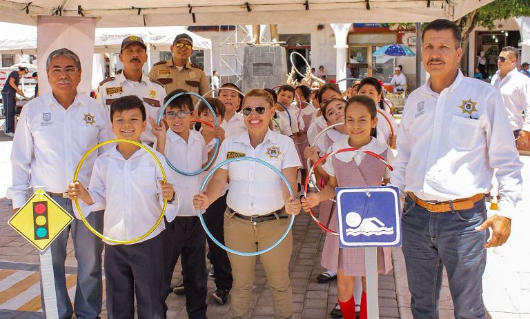 Llega a Ixtlán caravana infantil “Recrea”