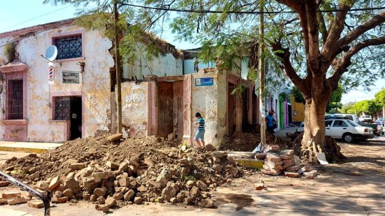 Ordena INAH suspensión de reparación en finca histórica