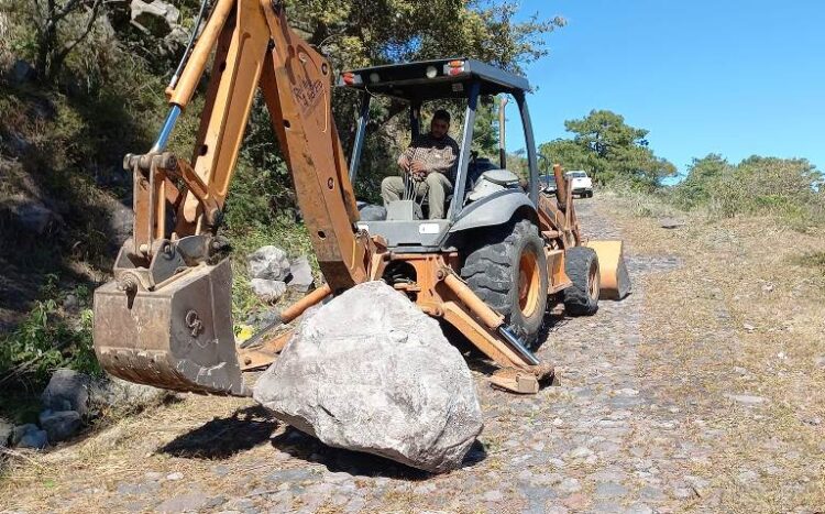 Poca cultura cívica, factor de acumulación de basura en Ahuacatlán