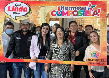 Asiste Rafa Sandoval a rompimiento de fiestas patronales en Compostela 