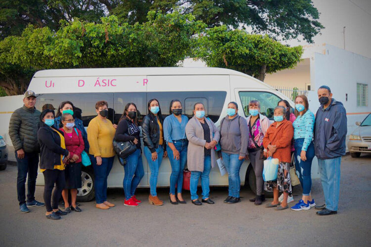 Previenen a mujeres de Ixtlán contra el cáncer de mama