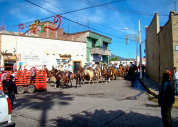 Afinan detalles para Cabalgata de Ahuacatlán, este 26 de diciembre