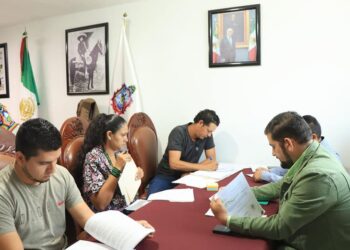 Casi listo anteproyecto de Ley de Ingresos en Amatlán