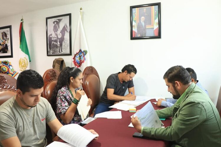 Casi listo anteproyecto de Ley de Ingresos en Amatlán