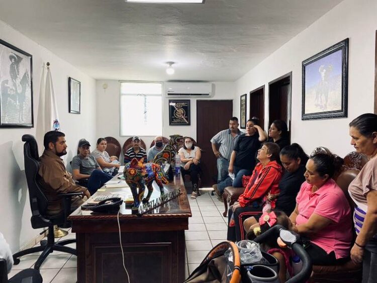 Da a conocer Rafa Sandoval calendario de actividades navideñas