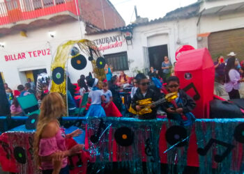 ¡Con ganas arrancan las fiestas en Tepuzhuacán!