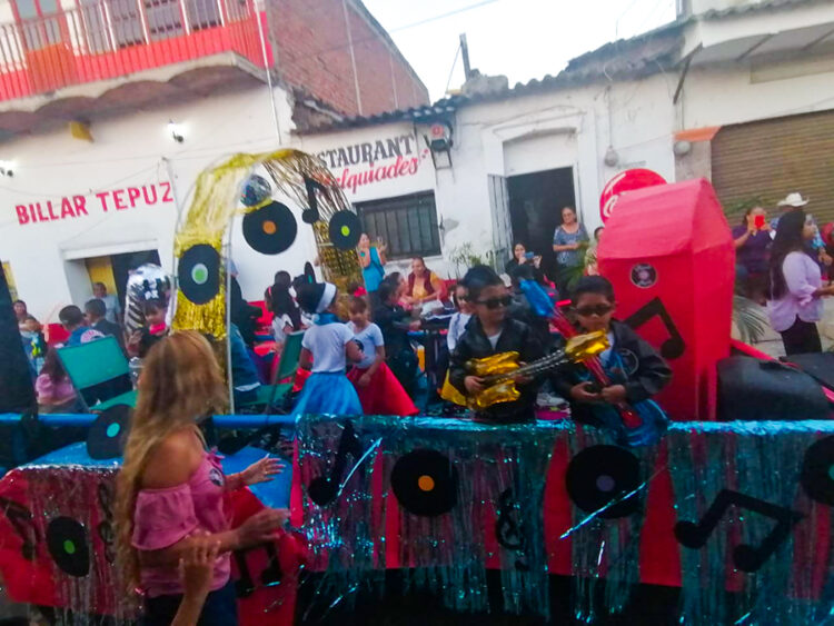 ¡Con ganas arrancan las fiestas en Tepuzhuacán!