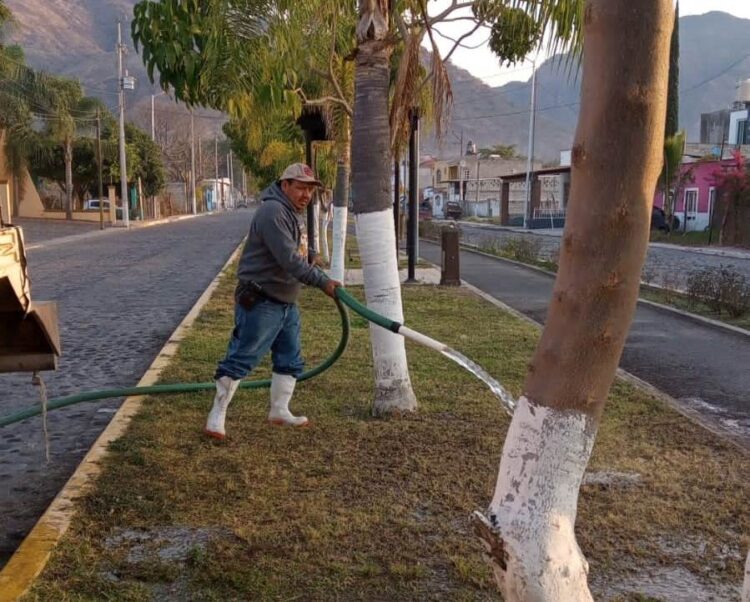 Continúan mejorando imagen del Pueblo Mágico de Jala