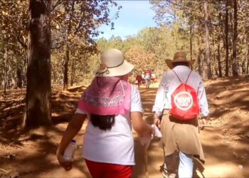 Gobierno de Ahuacatlán refrenda su apoyo a peregrinos de Talpa