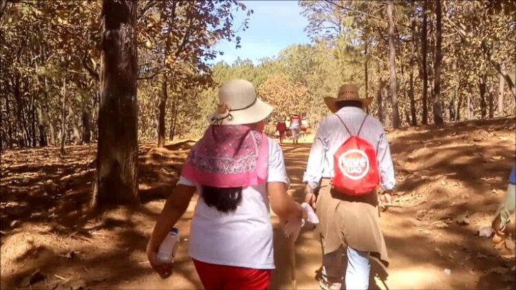 Gobierno de Ahuacatlán refrenda su apoyo a peregrinos de Talpa