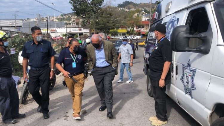 Acude Miguel Navarro Quintero a estancia infantil que sufrió derrumbe