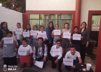 Alondra Zepeda representará a Ahuacatlán en Concurso Estatal de Niño Difusor