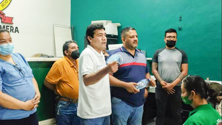 Gana César Guadalupe Escalante elecciones del SUTSEM en Ixtlán