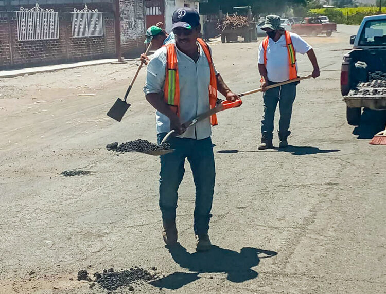 Bachean camino a Tetitlán
