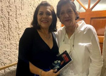 Presentarán hoy en Ahuacatlán el libro “La tierra agoniza”