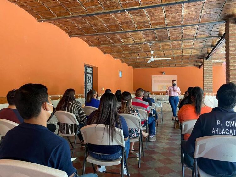 Imparten curso de Salud Mental y Bienestar a empleados del Ayto.