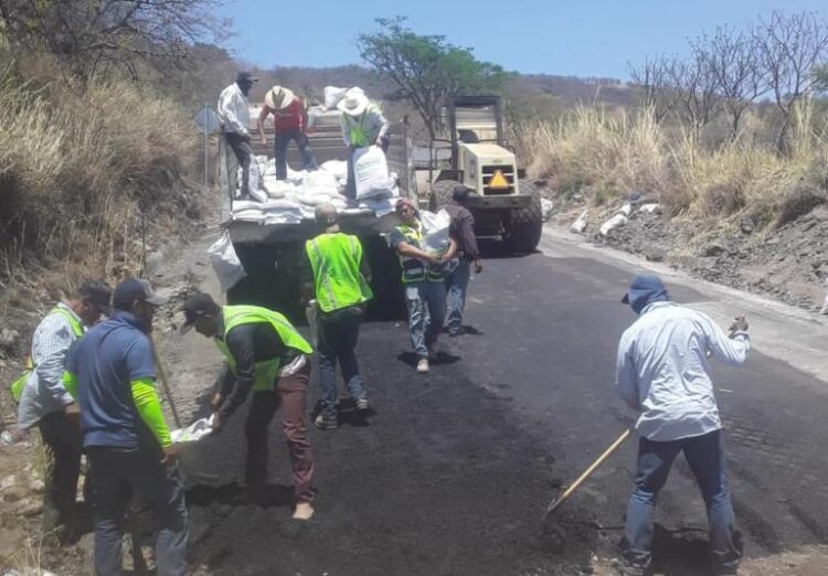Bachean tramo carretero Amatlán — San Marcos, Jalisco