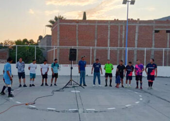 Inauguran Torneo de Fútbol Rápido Empresarial y el de Barrios en Ixtlán