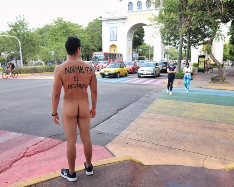 ¡Día al Desnudo en Guadalajara, éste sábado 2 de julio!