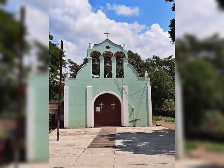 Habitantes de Zoatlán contarán pronto con plaza cívica