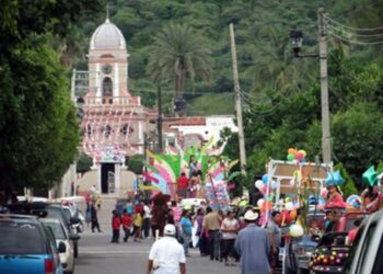 Todo listo para el rompimiento de fiestas, este viernes en Jomulco 2022