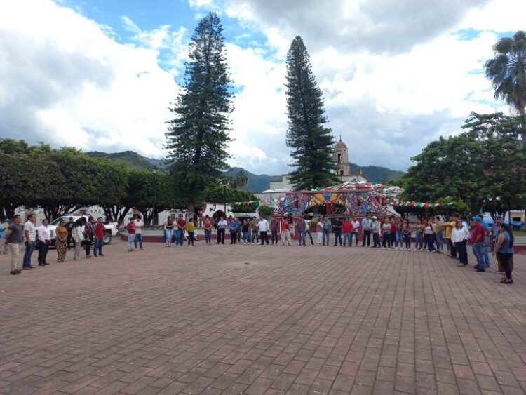 Por poco y les sale real, simulacro de sismo en Jala, por el 19 de Septiembre