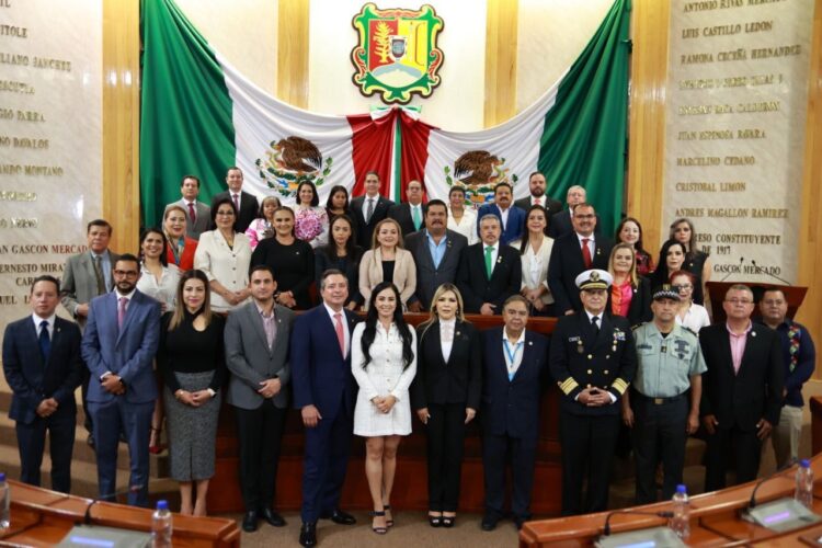 En el Congreso de Nayarit Primero los ciudadanos  y sus causas: Alba Cristal Espinoza 