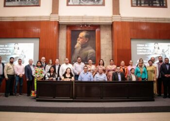 Firma Poder Legislativo carta compromiso contra la corrupción