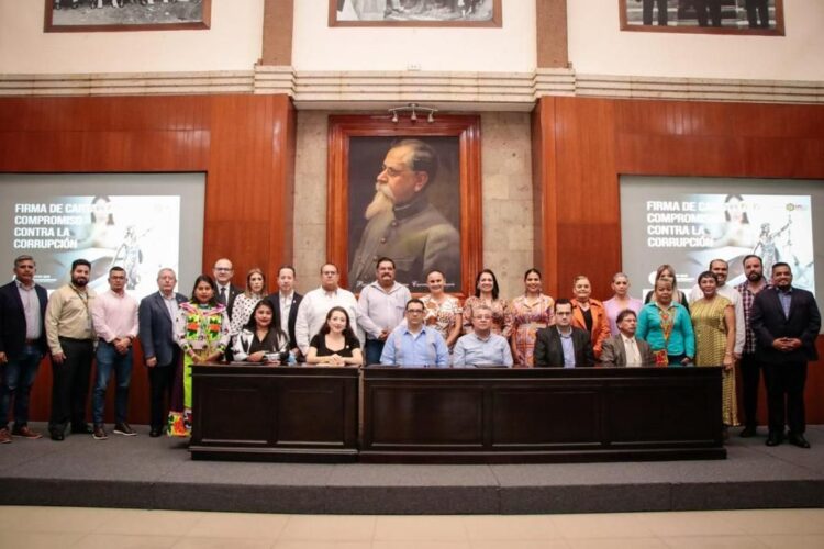 Firma Poder Legislativo carta compromiso contra la corrupción