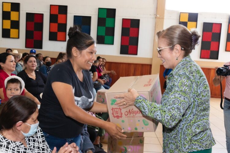 Lleva DIF Nayarit el Programa de Alimentación para el Bienestar a San Pedro Lagunillas