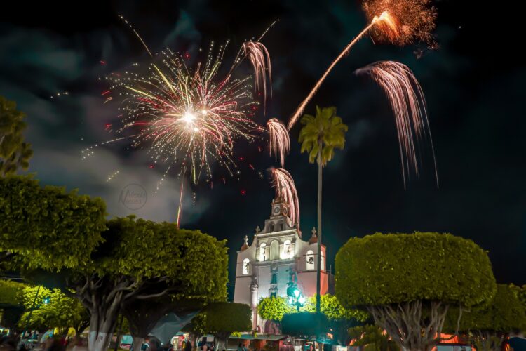 Feria de Ahuacatlán; muchos contrastes
