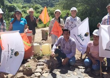 Realiza Toño Carrillo gira de trabajo en El Ciruelo