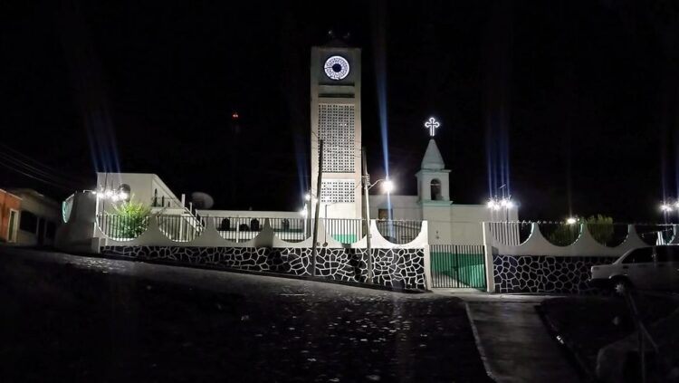 Eligen a Daisy Zepeda nueva Reina de Tetitlán