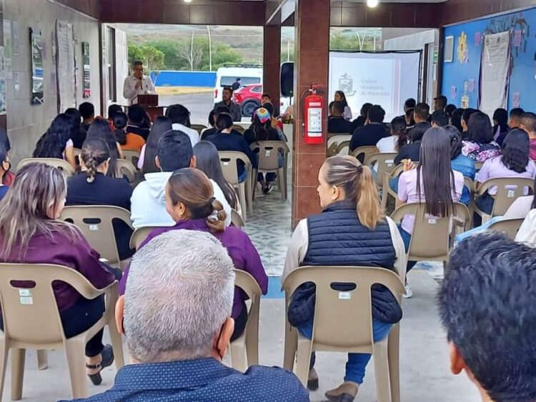 Debemos hacer más para acabar con la violencia de género: Julio César López