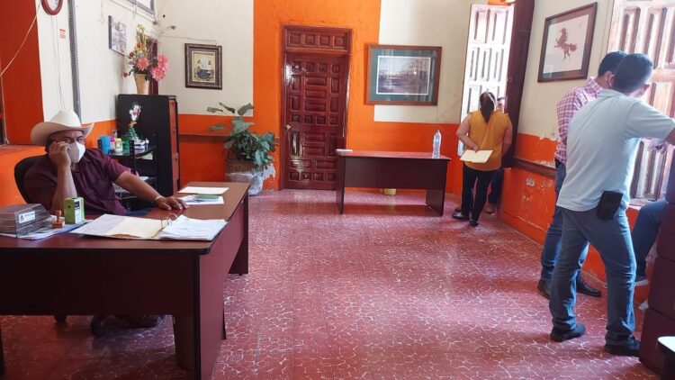 Realizan “ajustes” en la plantilla de funcionarios y trabajadores de la presidencia de Ahuacatlán